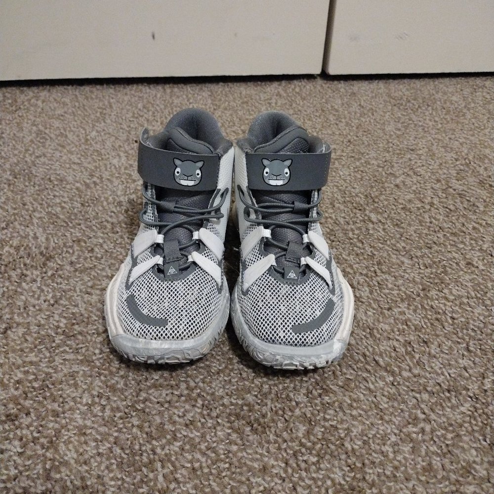 Nike Kyrie 7 SE